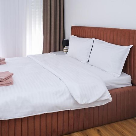Nest Apartments Gjakova Zewnętrze zdjęcie