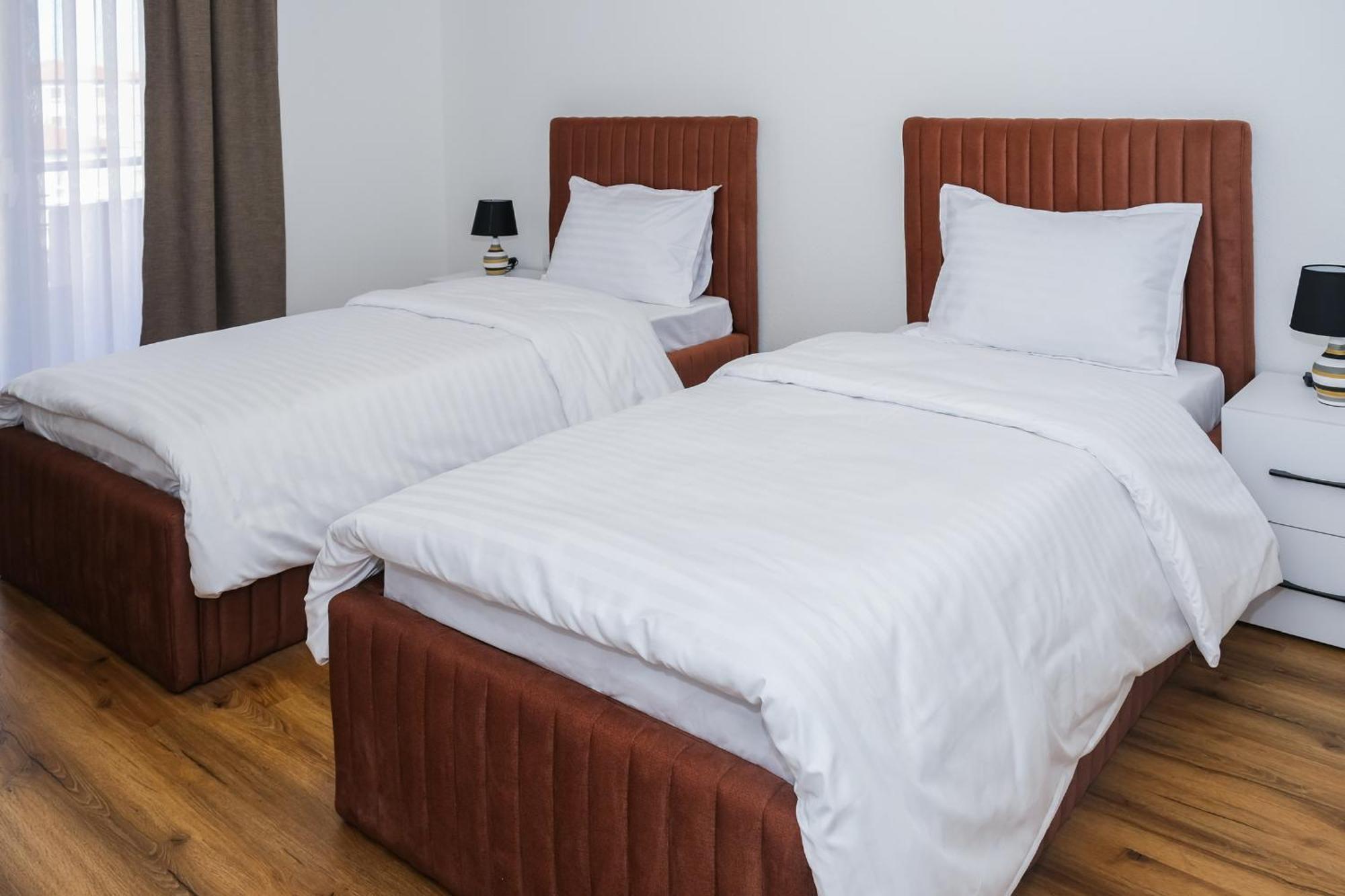 Nest Apartments Gjakova Zewnętrze zdjęcie